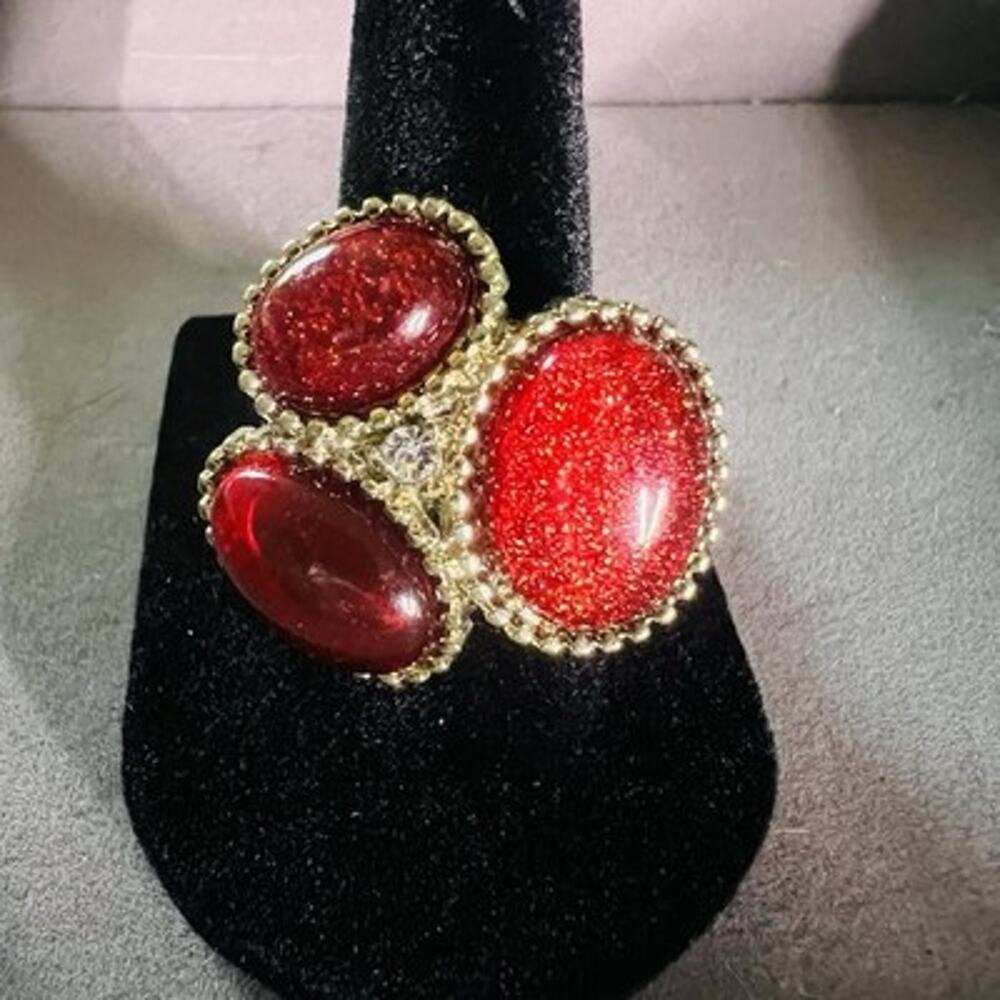 Gold Tone Cocktail Ring 3 Red Oval Cabochon Stones Bezel Set Size 6.5